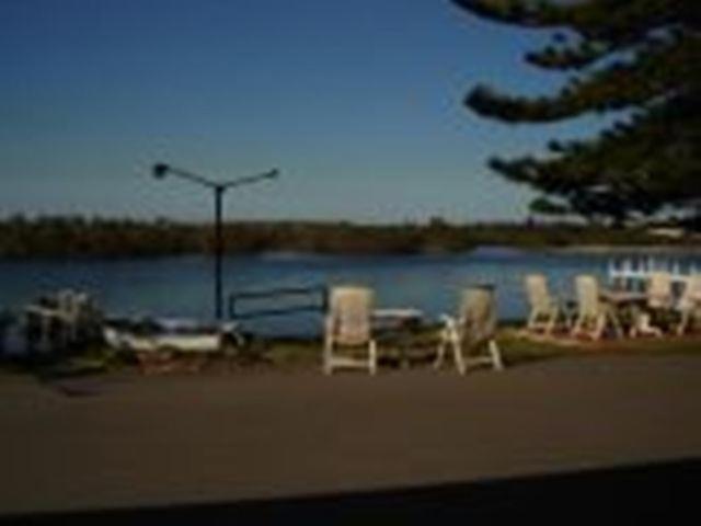 Black Swan Waterfront Motel (Adults Only) Swansea Zewnętrze zdjęcie