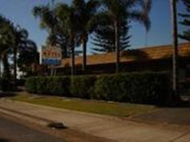 Black Swan Waterfront Motel (Adults Only) Swansea Zewnętrze zdjęcie